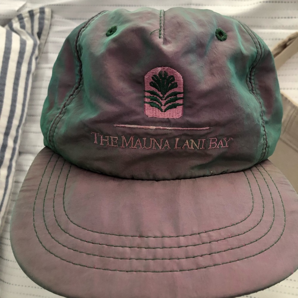 VINTAGE MAUNA LANI BAY STRAPBACK